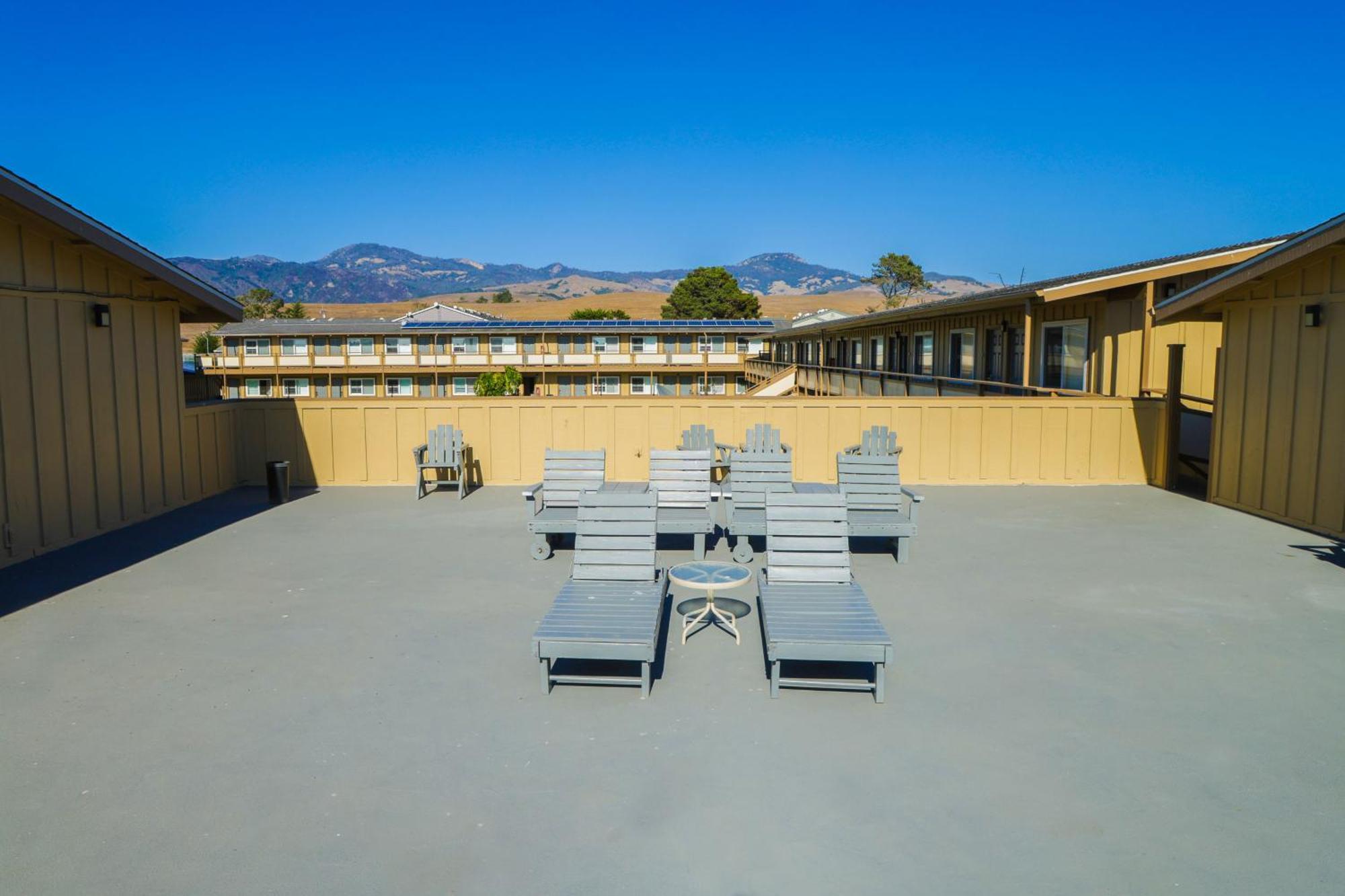Silver Surf Motel San Simeon Exteriör bild